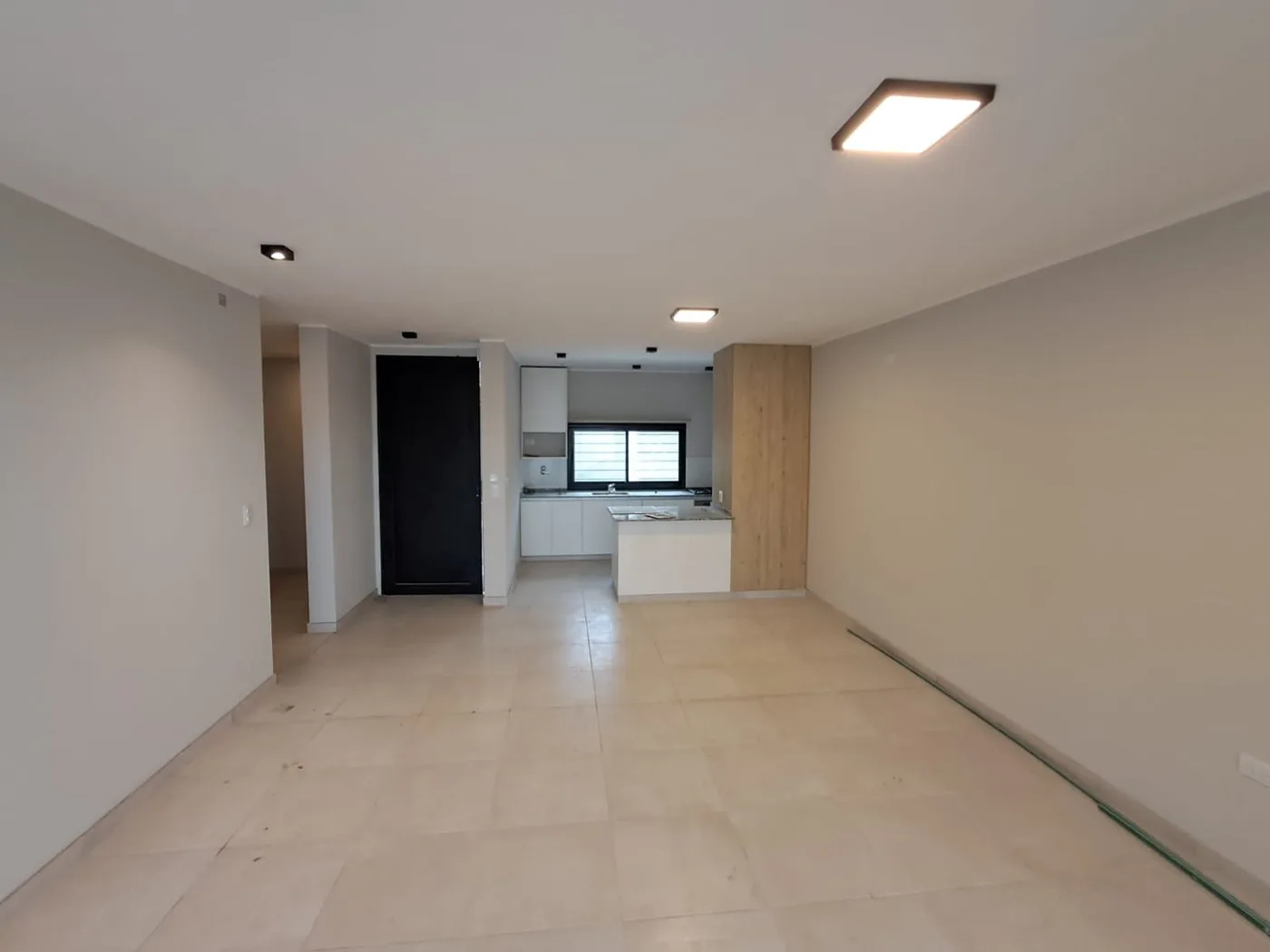 Casa a estrenar de 2 dormitorios y 2 baños en alquiler, foto 3