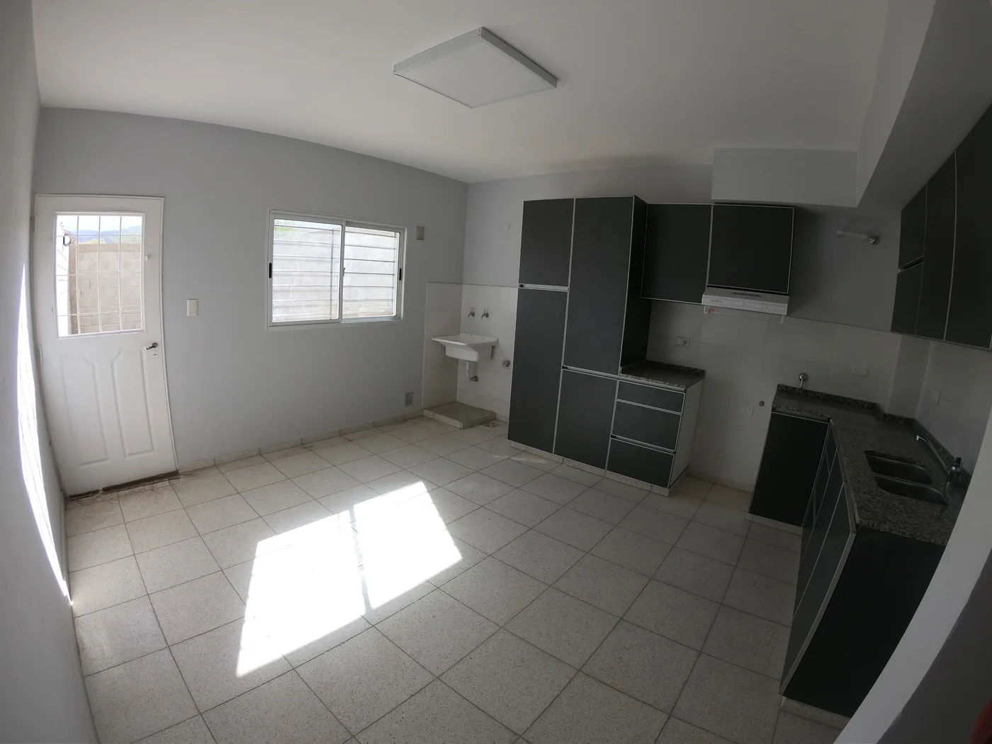 Dúplex en alquiler c/ cochera, foto 5