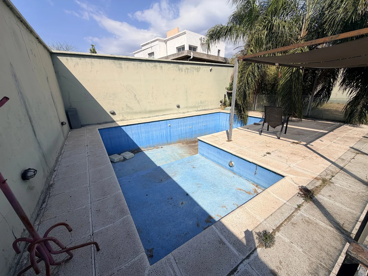 Importante casa de 4 dormitorios sobre av. Illia, foto 12