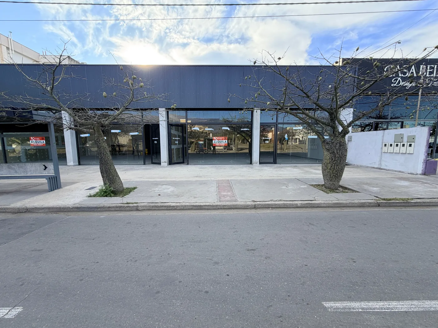 Locales a estrenar sobre av. Figueroa