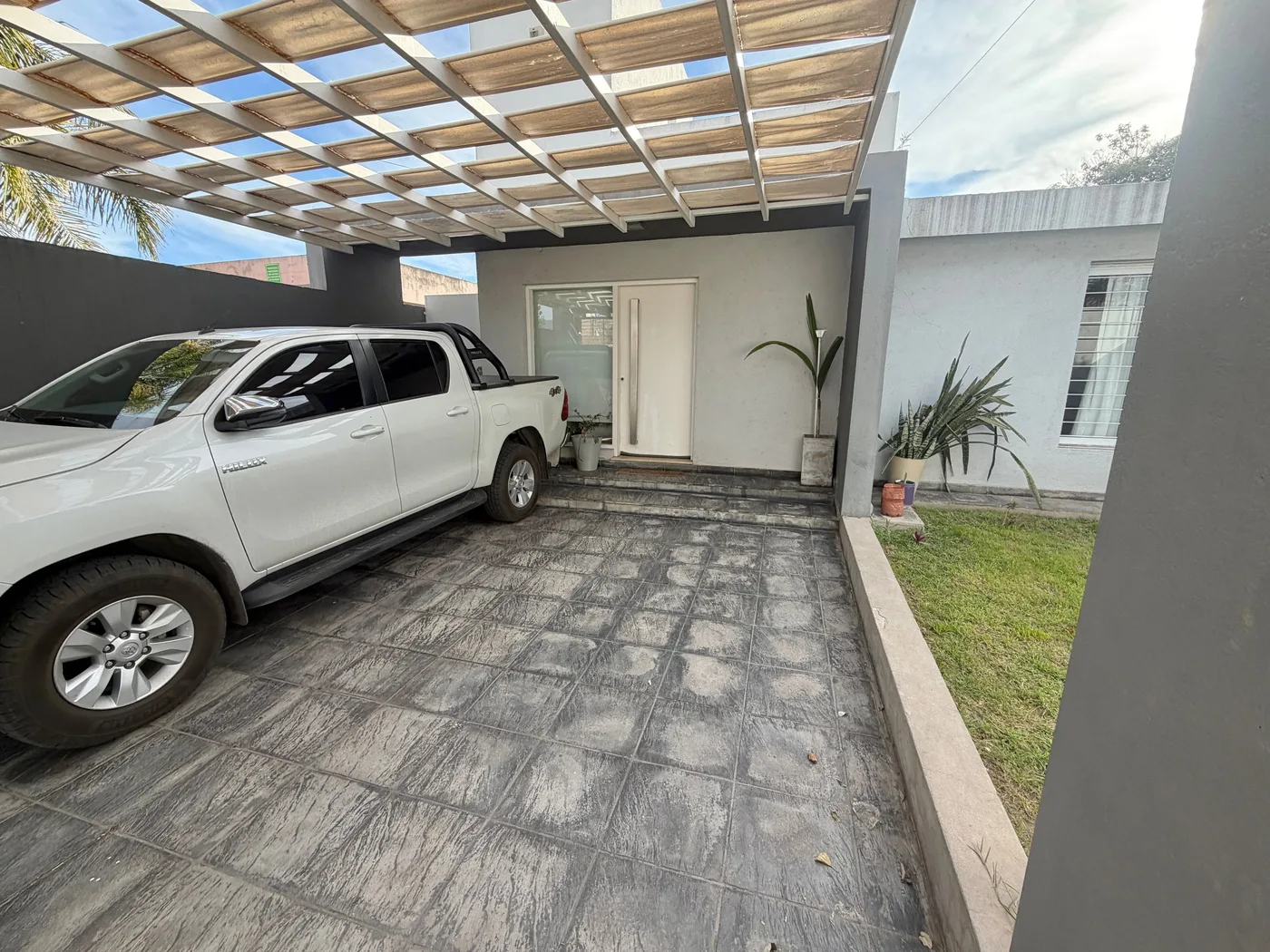 Casa de 3 dormitorios en villa parque chacabuco