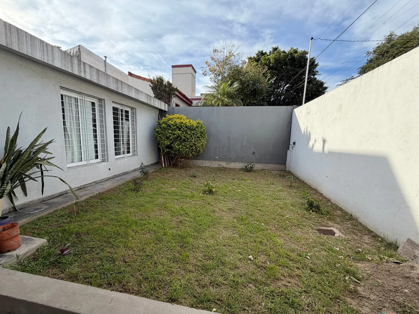 Casa de 3 dormitorios en villa parque chacabuco, foto 2