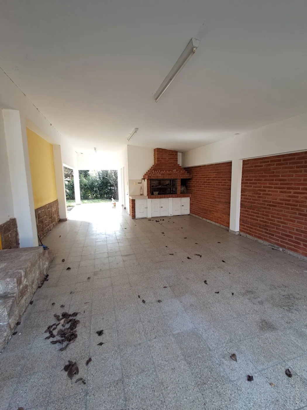 Casa en el rodeo de 2 dormitorios, galeria con asador y cochera, foto 7
