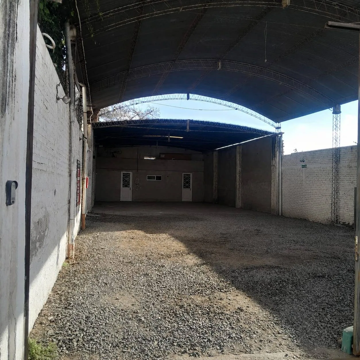 Galpón en alquiler de 2 m² ubicado en Centro, foto 2