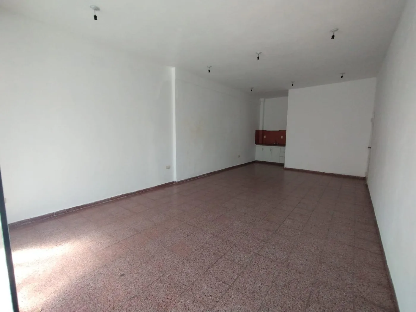 Local comercial en calle vicario segura, foto 2