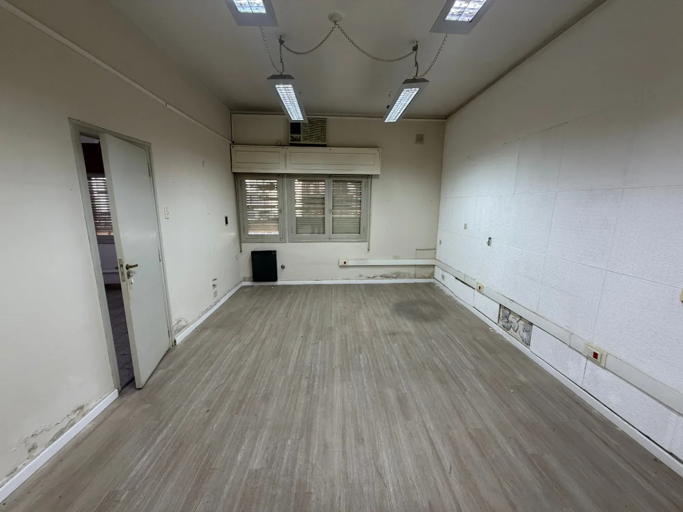 Propiedad para uso de oficinas/consultorios, foto 6