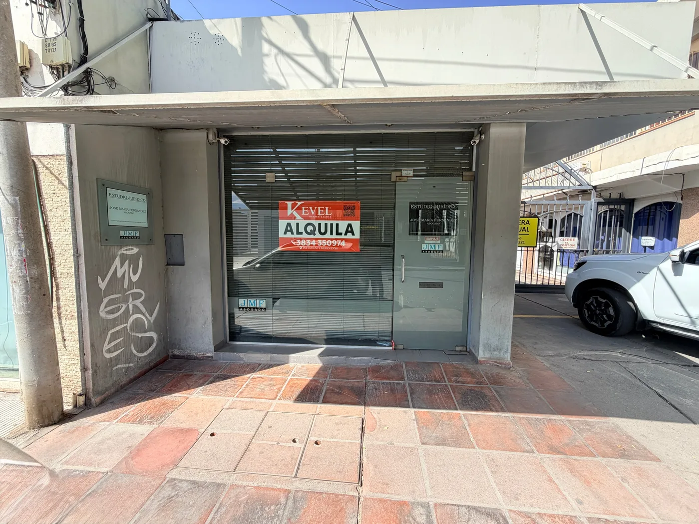 Local sobre calle sarmiento