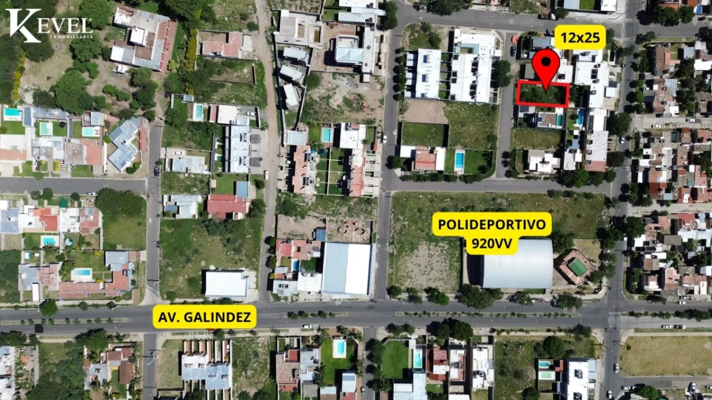 Terreno / Lote en venta de 300 m²
