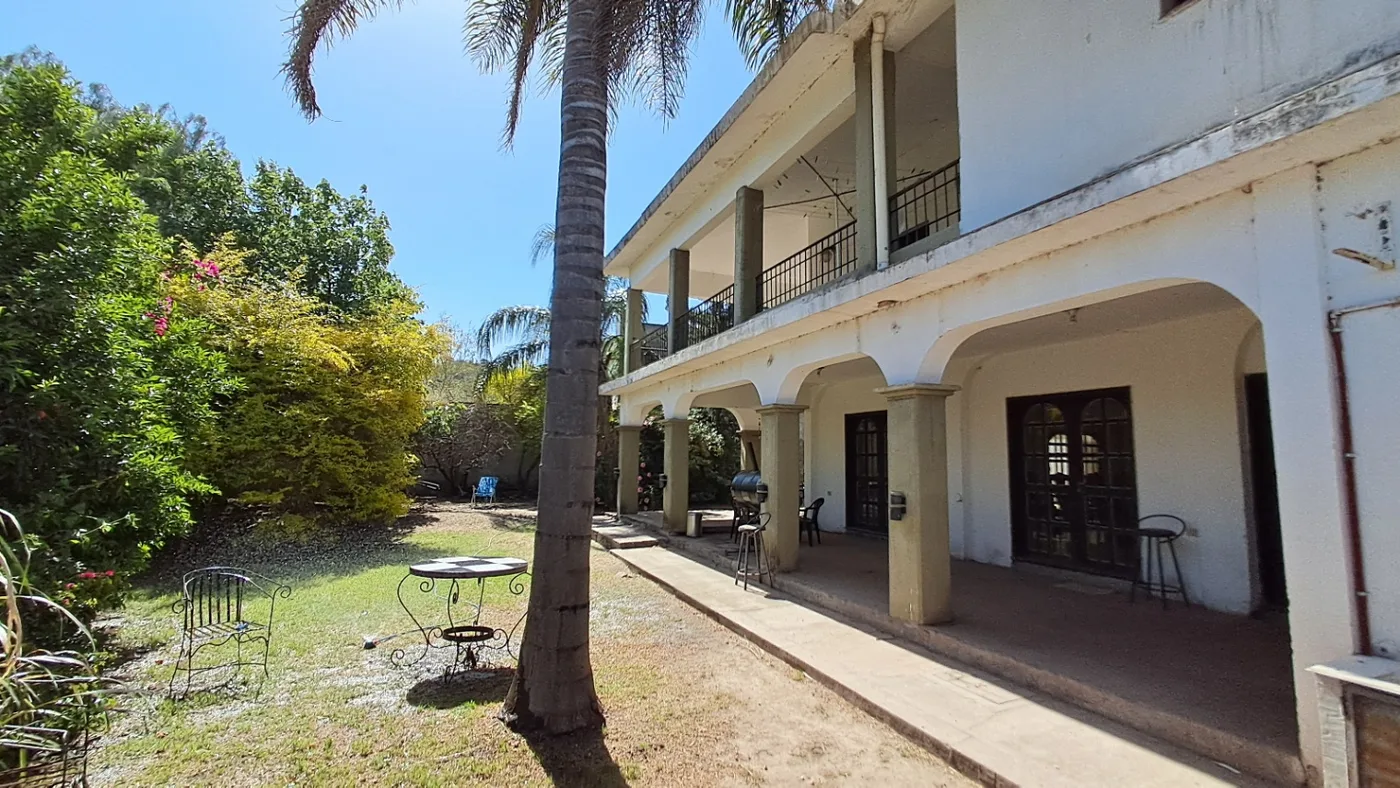 Casa en venta de 5 dormitorios c/ cochera, foto 7