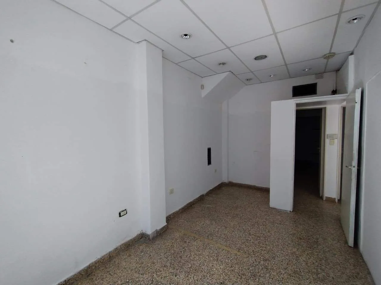 Oficina en alquiler ubicado en Centro, foto 6