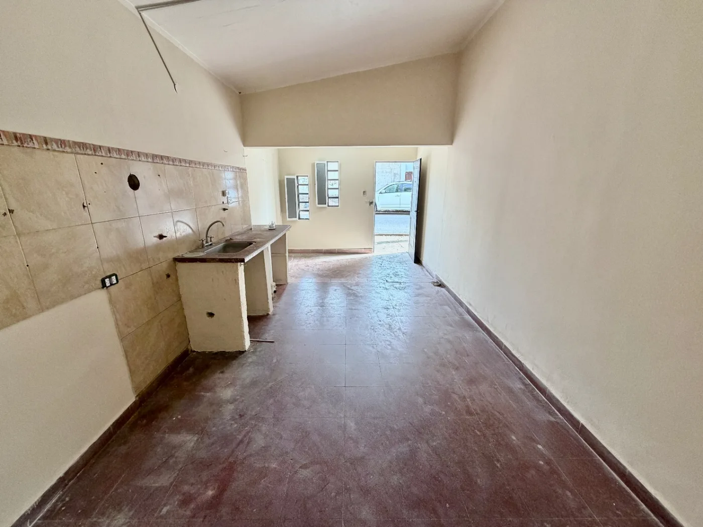 Casa de 3 dormitorios a 20m de av. Illia, foto 3