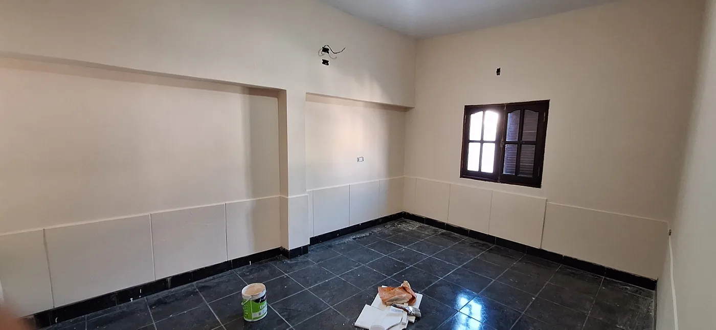 Casa en alquiler de 2 dormitorios c/ cochera, foto 2