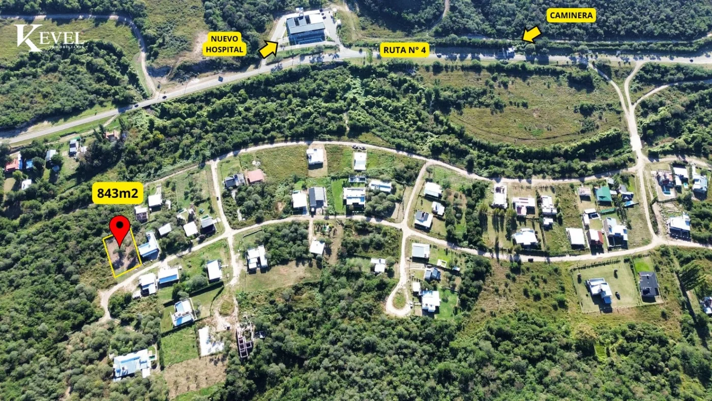 Terreno / Lote en venta de 843 m²