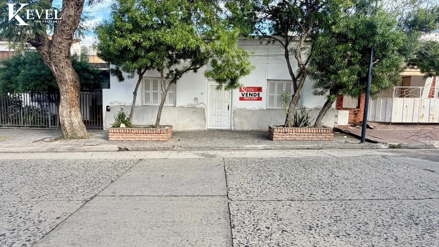 Casa sobre av. Ocampo, a metros de ramos generales, lista para escriturar