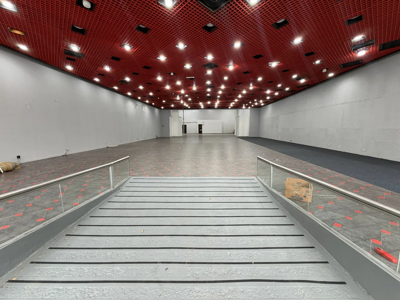 Importante local comercial a 50m de la plaza principal, foto 2