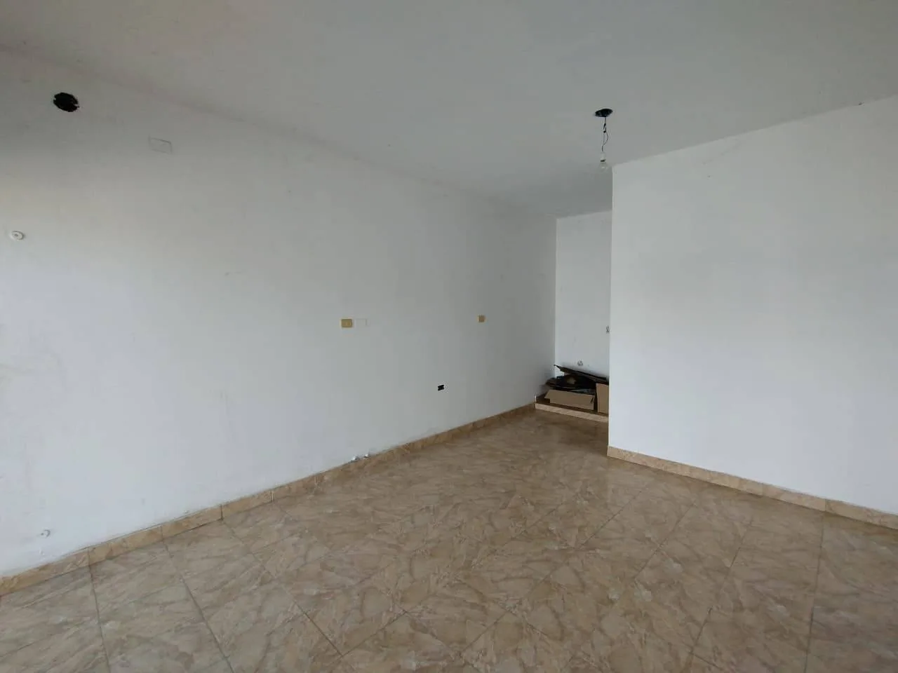 Local comercial en alquiler, foto 2
