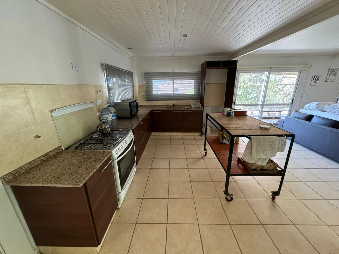 Casa parquizada en el rodeo, 2285 m² de lote, primer nivel de construccion, foto 6