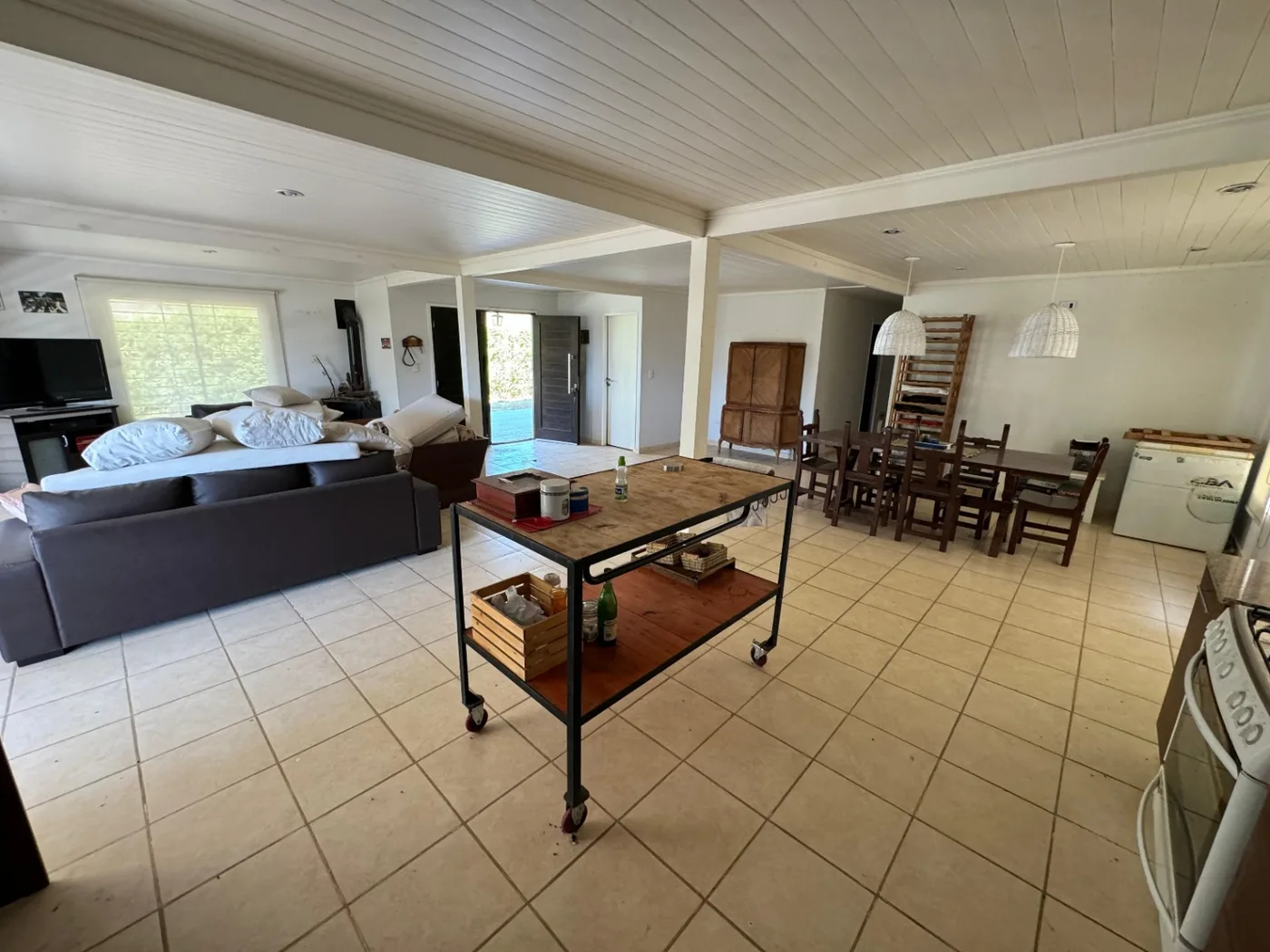 Casa parquizada en el rodeo, 2285 m² de lote, primer nivel de construccion, foto 7
