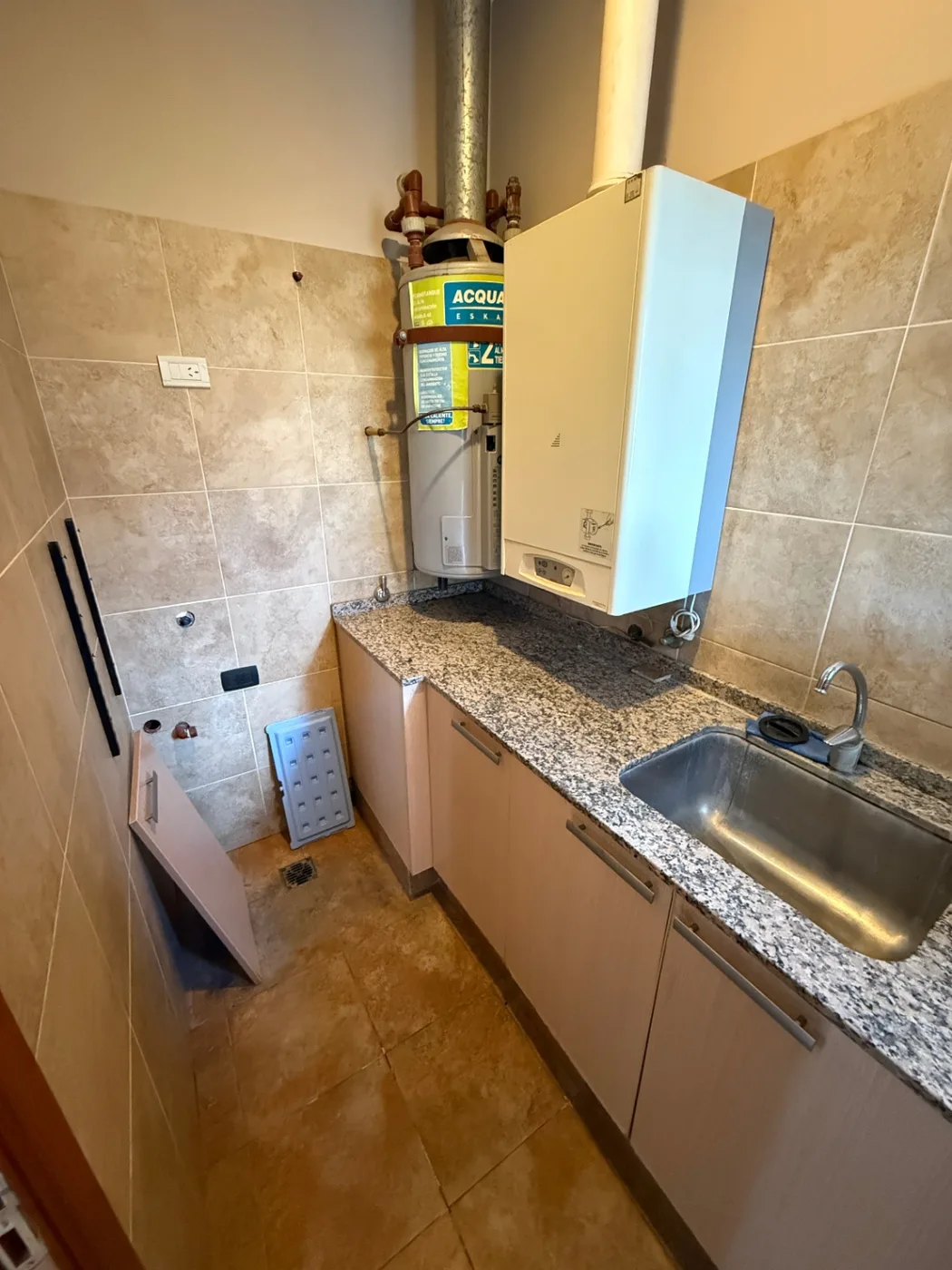 Casa zona del predio de 3 dormitorios con pileta, foto 12