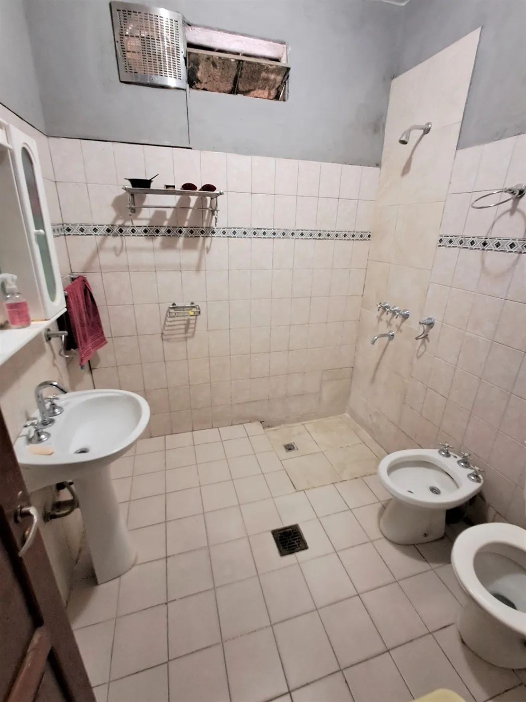 Casa de 4 dormitorios c/cochera, foto 6