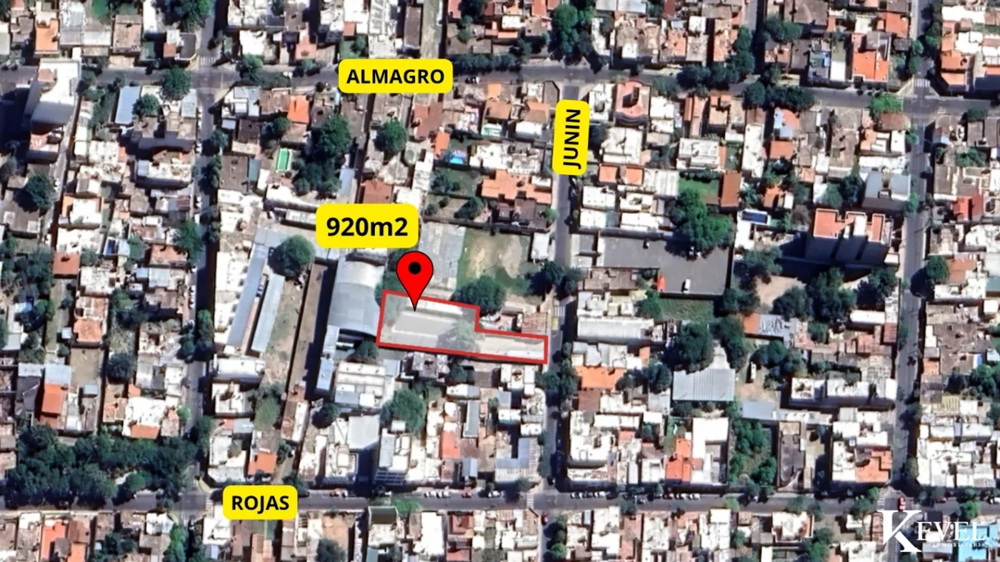 Terreno de 920 m² a 2 cuadras de la universidad