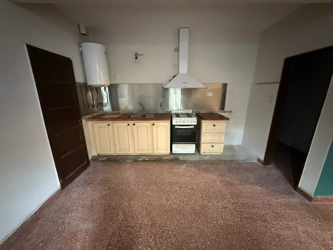 2 casas a 100m de av. Illia, foto 6