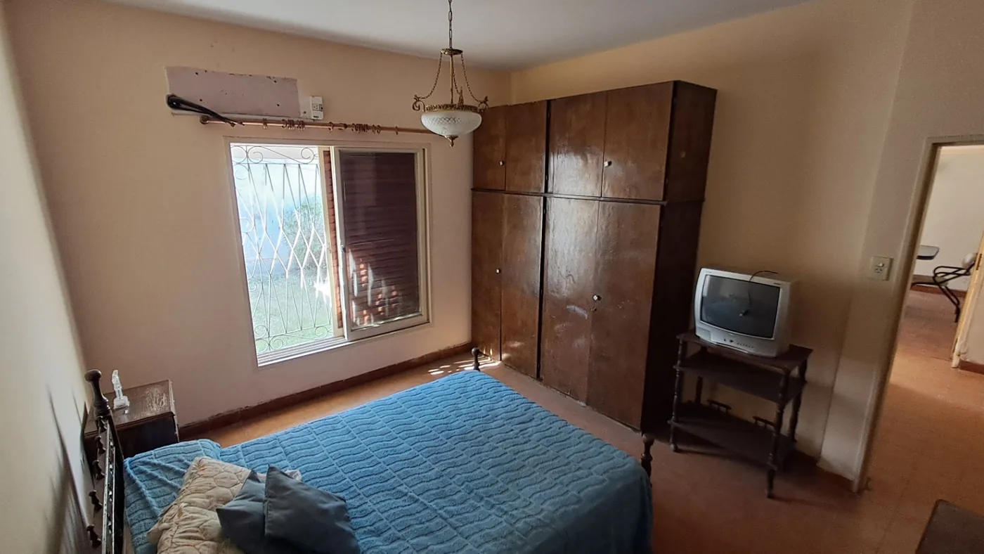 Casa de 4 dormitorios con cochera y patio. Titulos perfectos, foto 10
