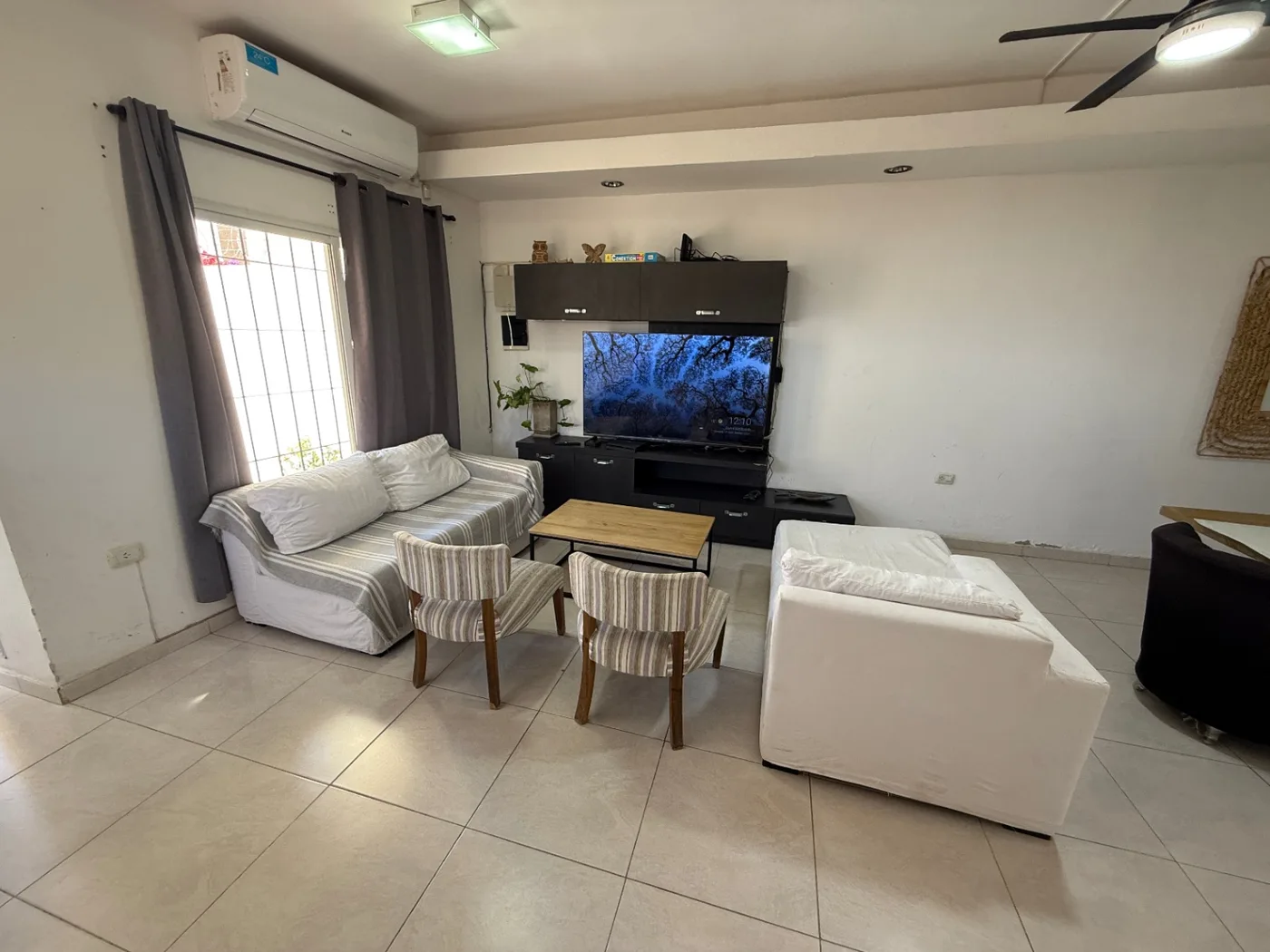 Casa de 3 dormitorios con pileta, foto 3