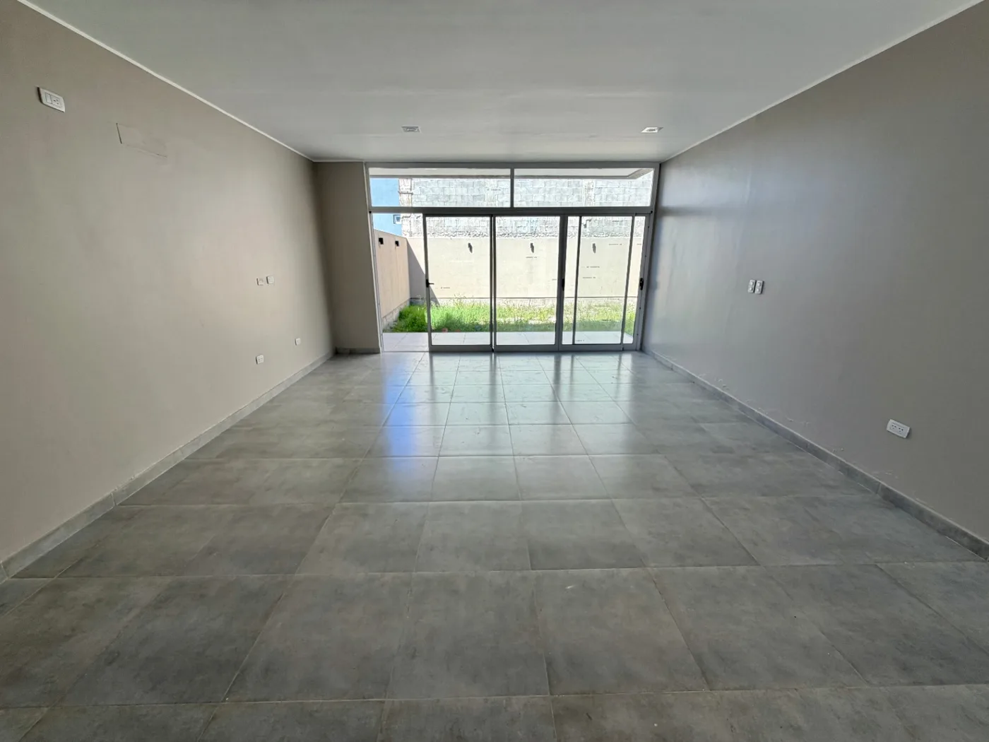 Casa a estrenar en zona cantegril, foto 2