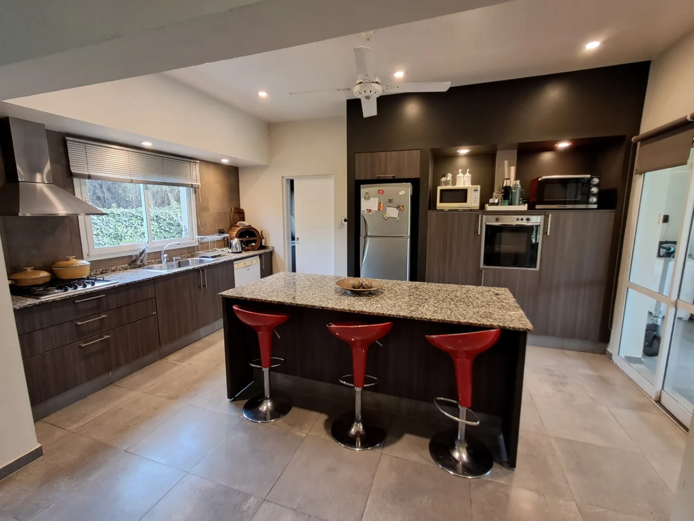 Importante casa de 3 dormitorios y pileta, foto 6