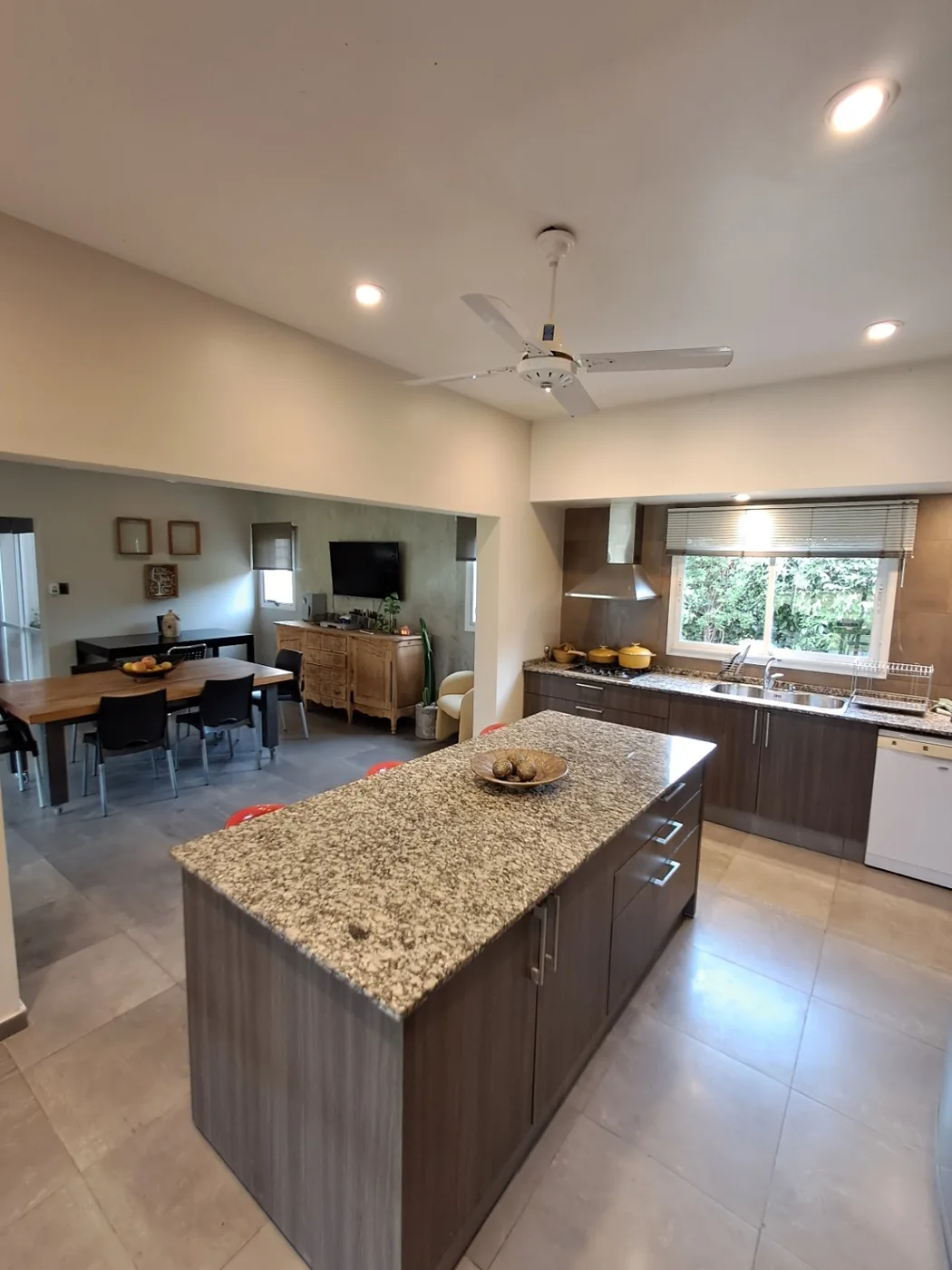 Importante casa de 3 dormitorios y pileta, foto 7