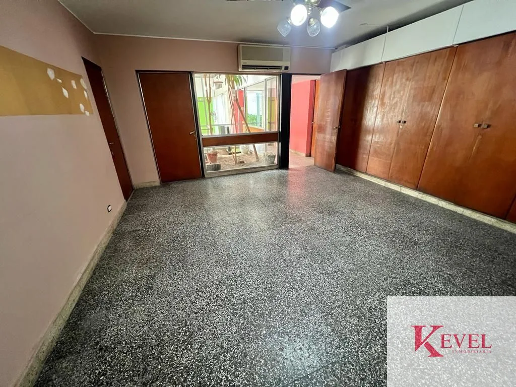 Casa centrica con consultorio/estudio, foto 7
