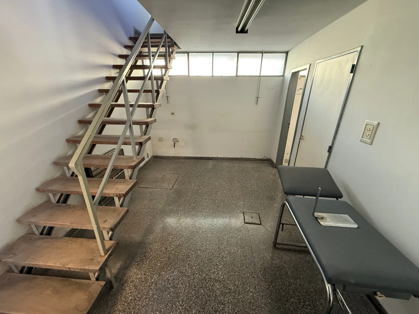 Propiedad ideal para oficinas/consultorios, foto 3