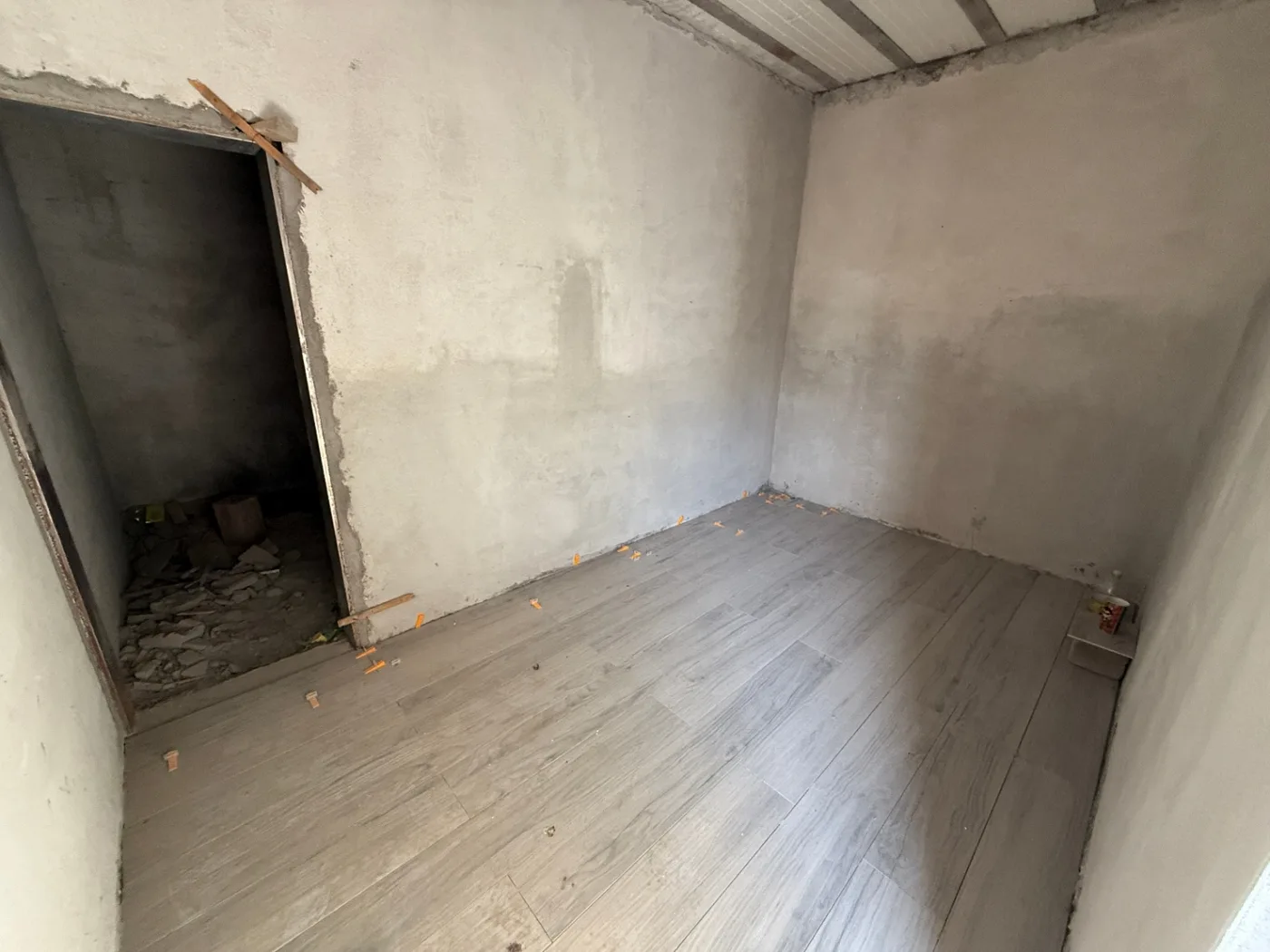 Casa de 3 dormitorios sin terminar, foto 6