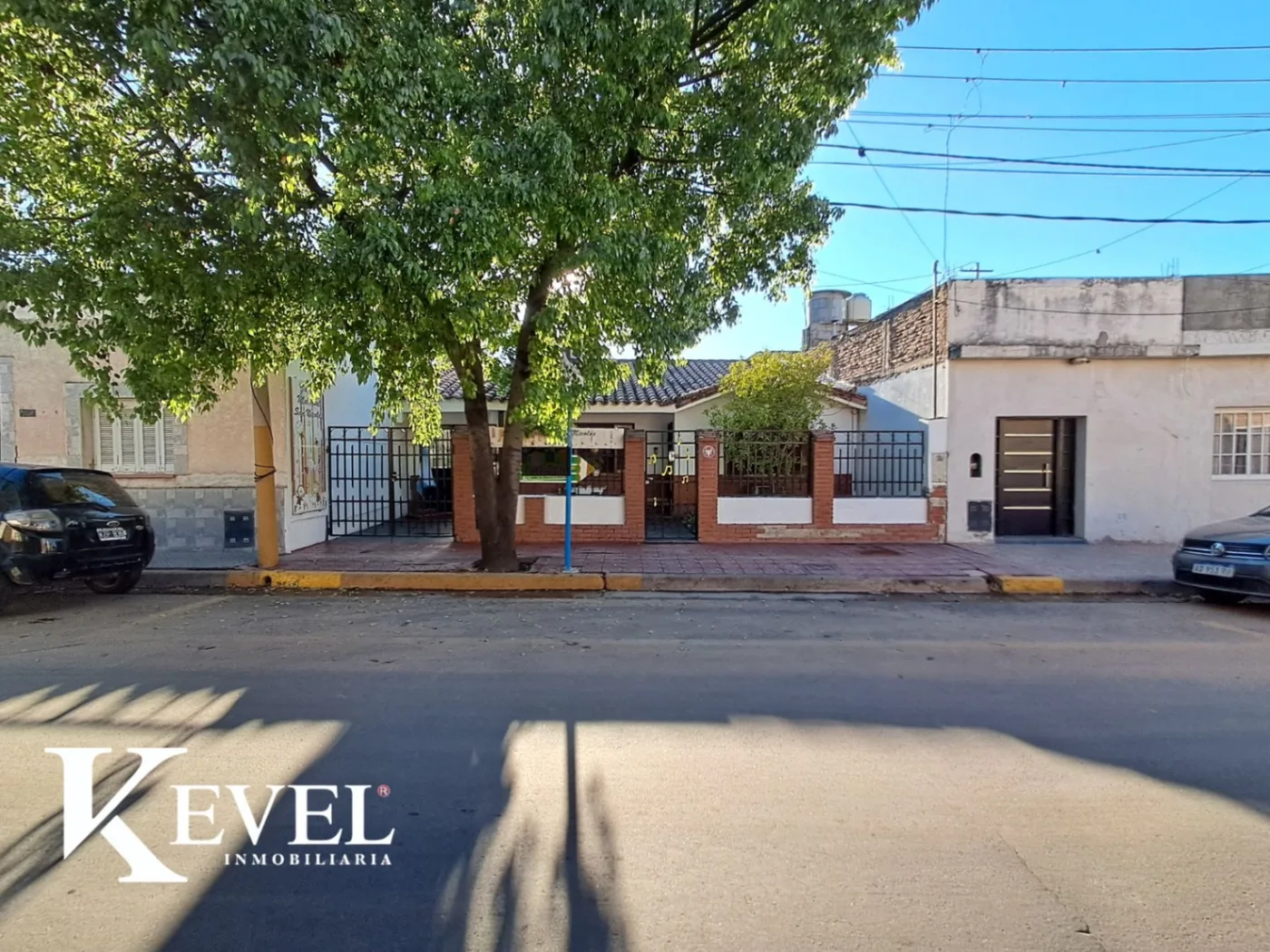 Casa en venta de 2 dormitorios c/ cochera, foto 1