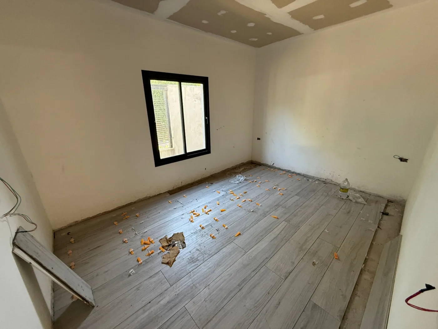Casa de 3 dormitorios sin terminar, foto 8
