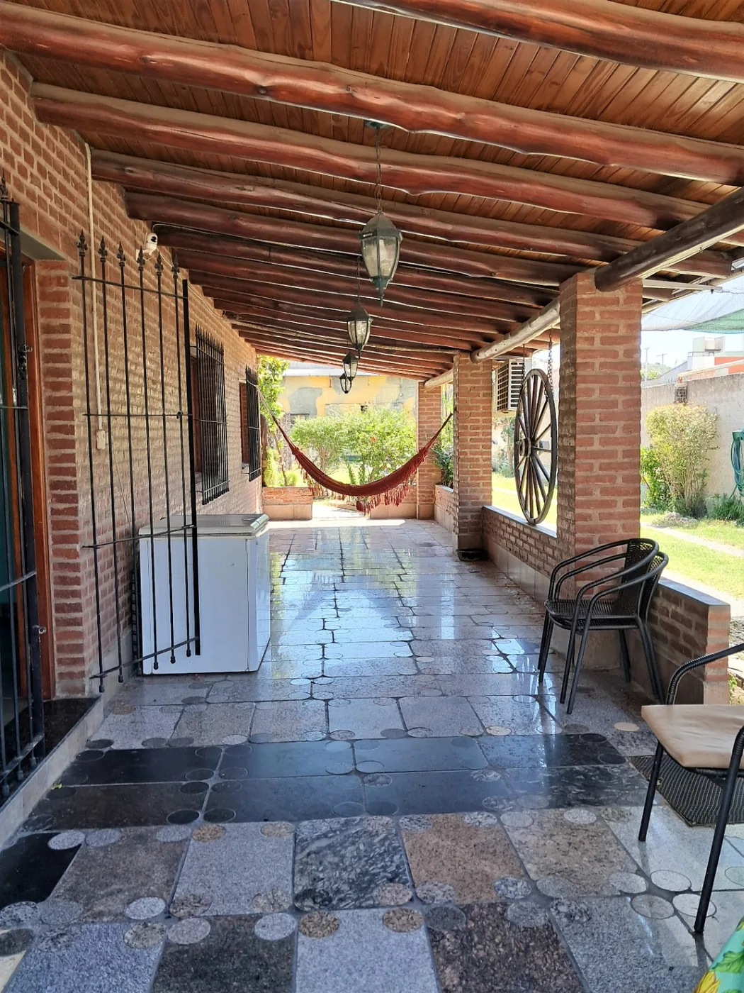 Casa en venta de 2 dormitorios c/ cochera, foto 2
