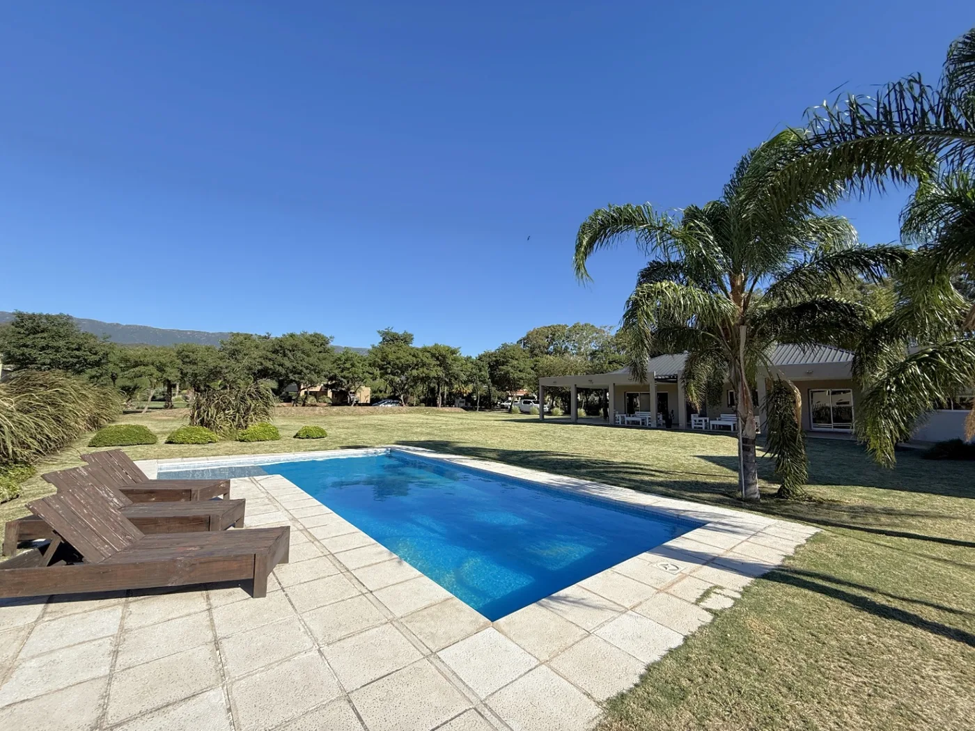 Casa de 3 dormitorios con pileta, foto 3