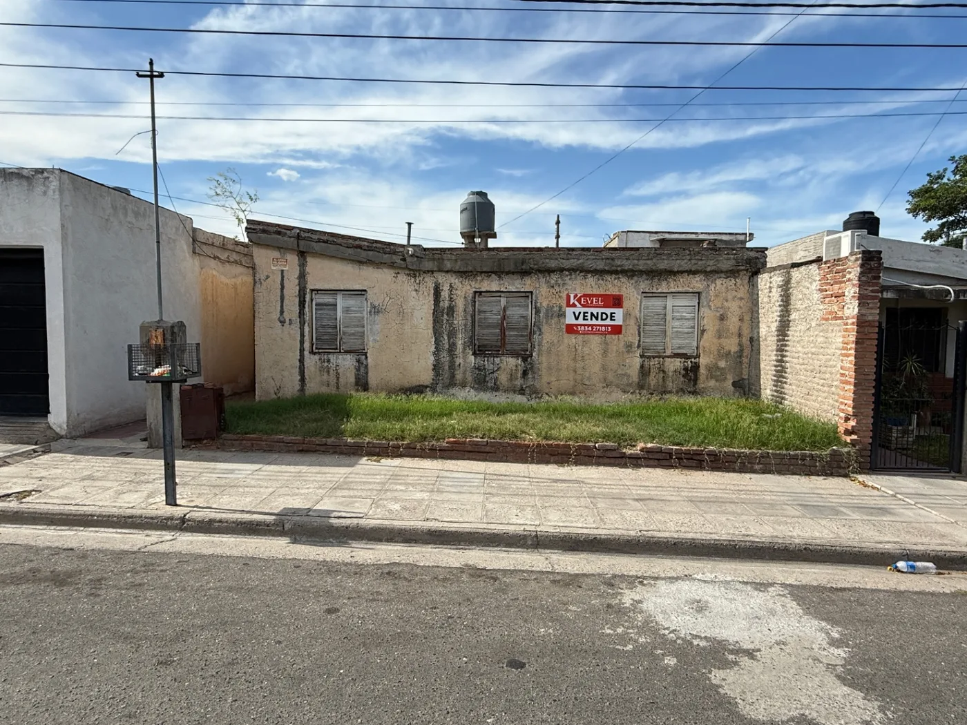 Casa de 3 dormitorios en barrio el jumeal