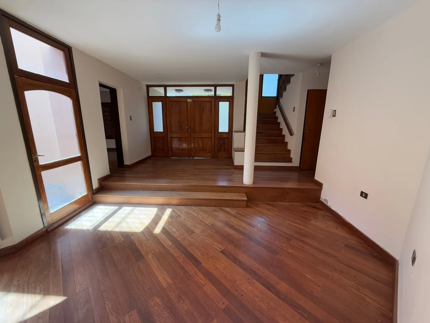 Importante casa de 4 dormitorios zona alta, foto 2