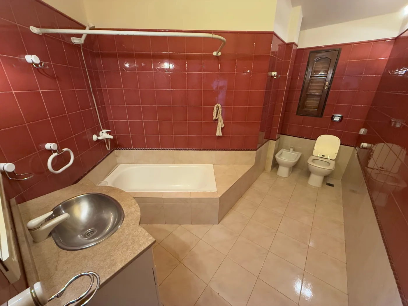 Importante casa de 4 dormitorios zona alta, foto 11