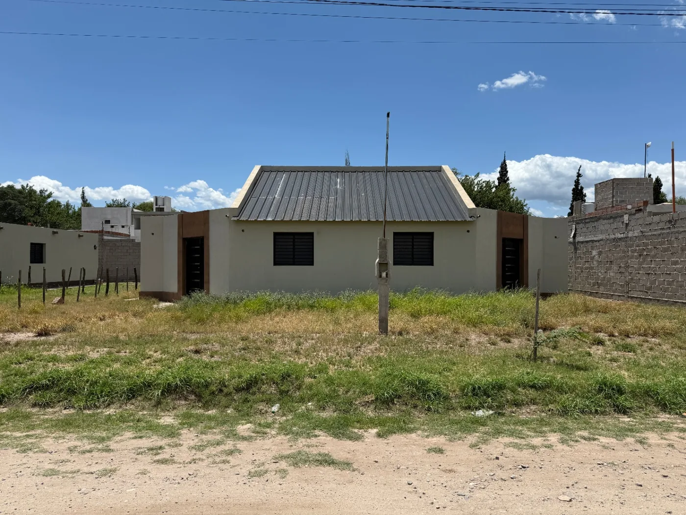 Casa de 2 dormitorios, B° inta, foto 2