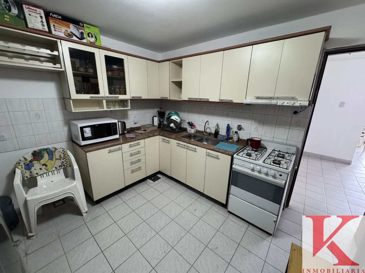 Departamento de 3 dormitorios con baño en suite y balcon con asador, foto 2