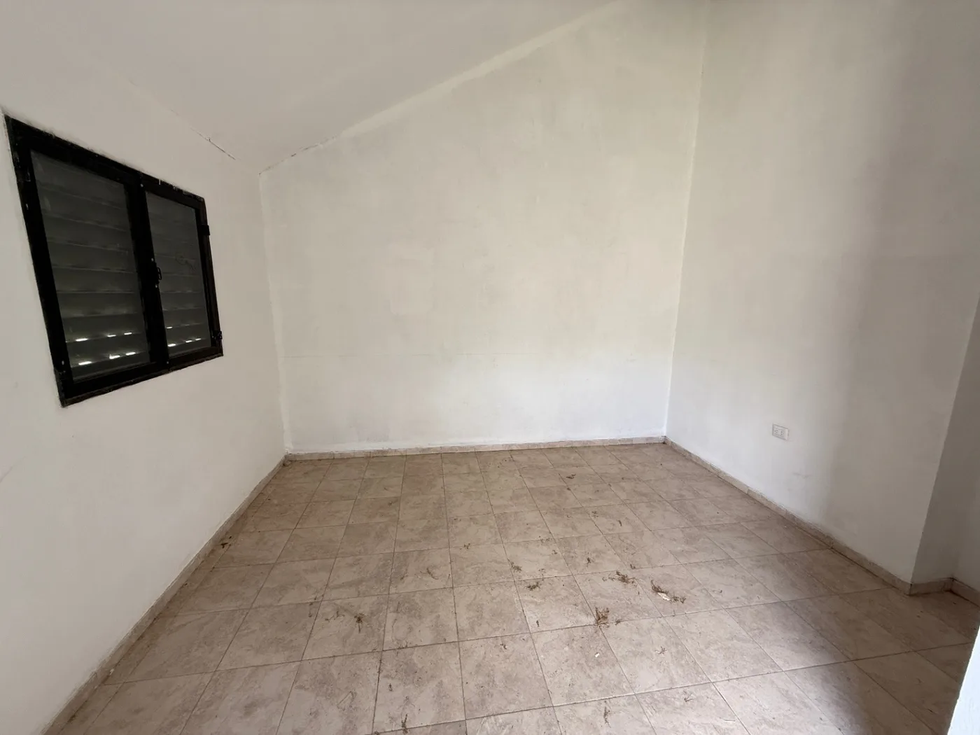 Casa de 2 dormitorios, B° inta, foto 4