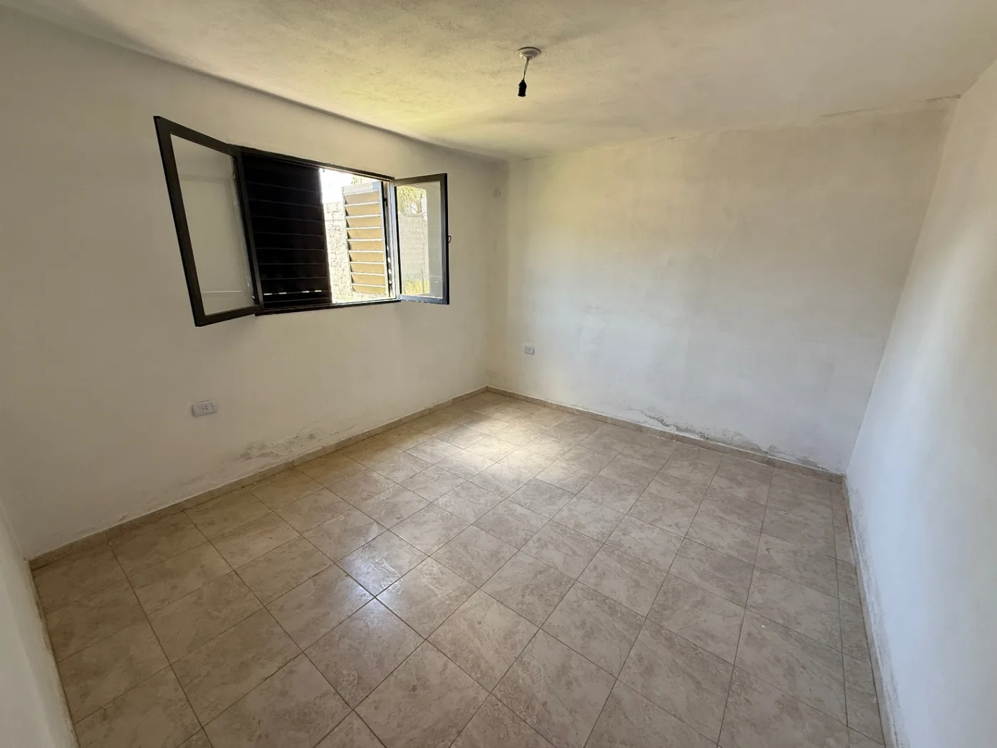 Casa de 2 dormitorios, B° inta, foto 7