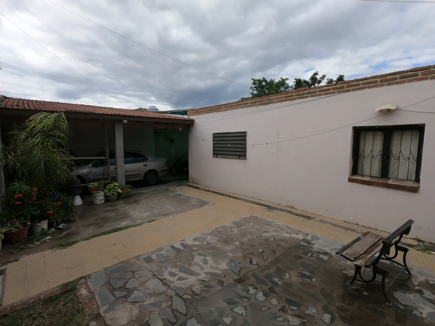 Casa adaptada para 3 departamentos, listo para escriturar, foto 3