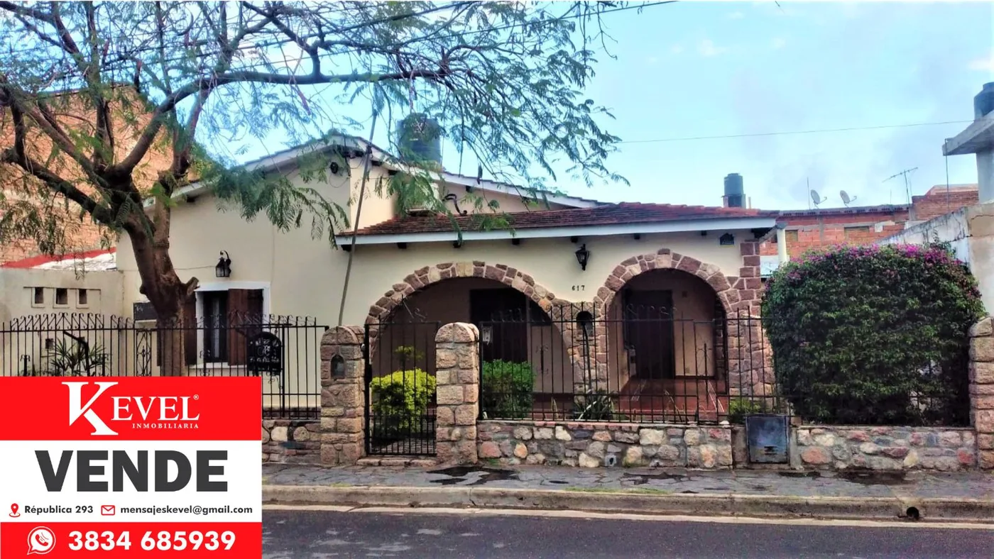 Casa a metros de la unca, con departamento ingreso independiente