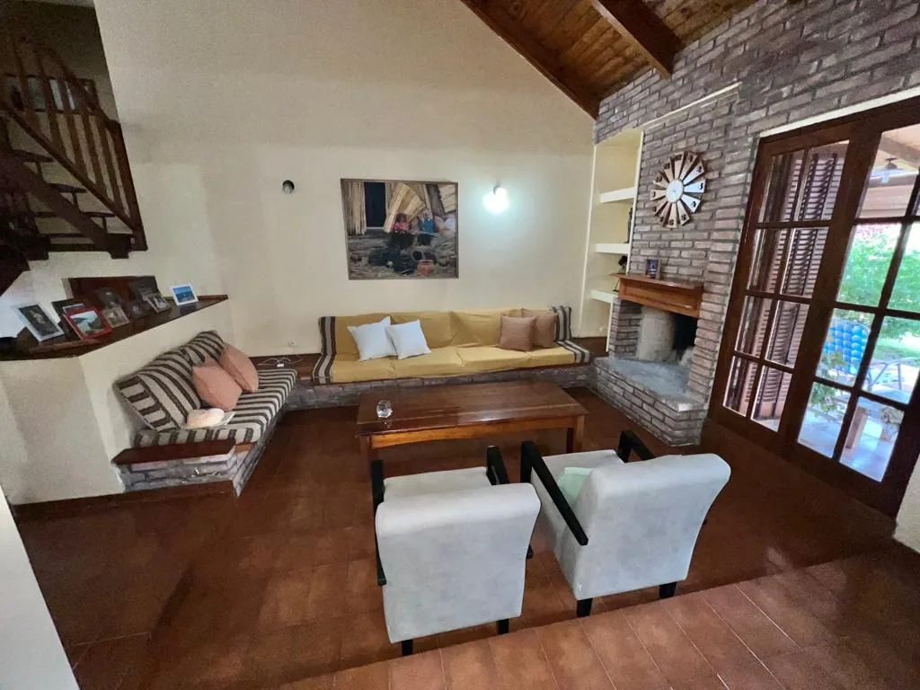 Casa de 3 dormitorios, B° achachay, foto 6