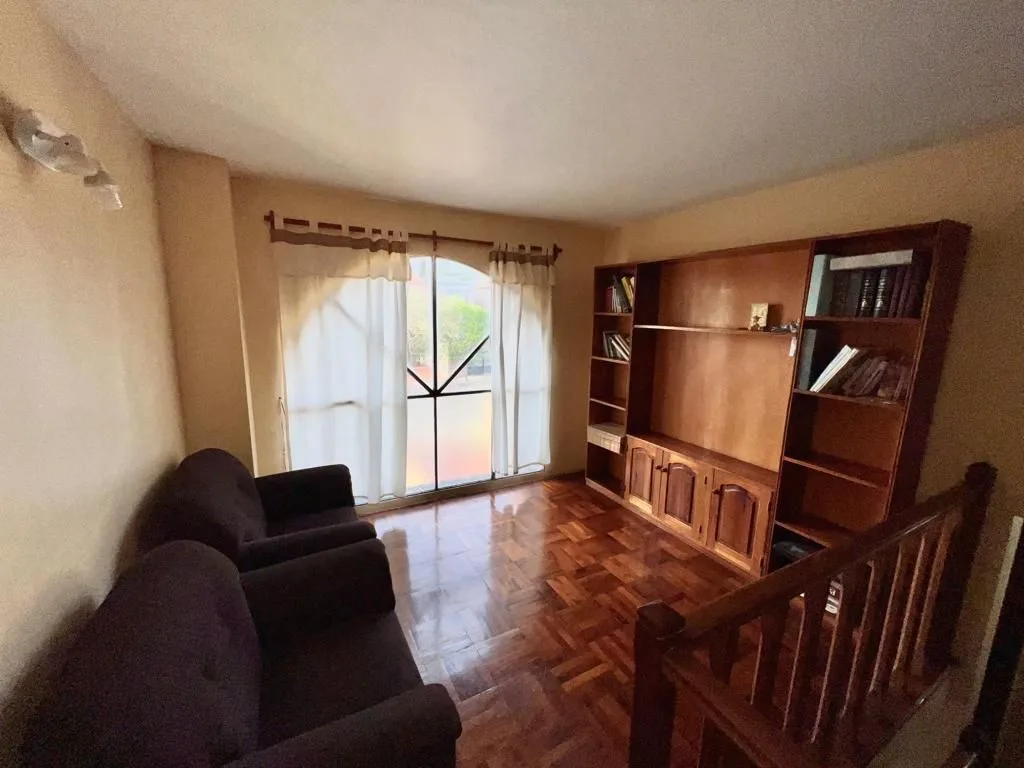 Casa de 3 dormitorios, B° achachay, foto 9