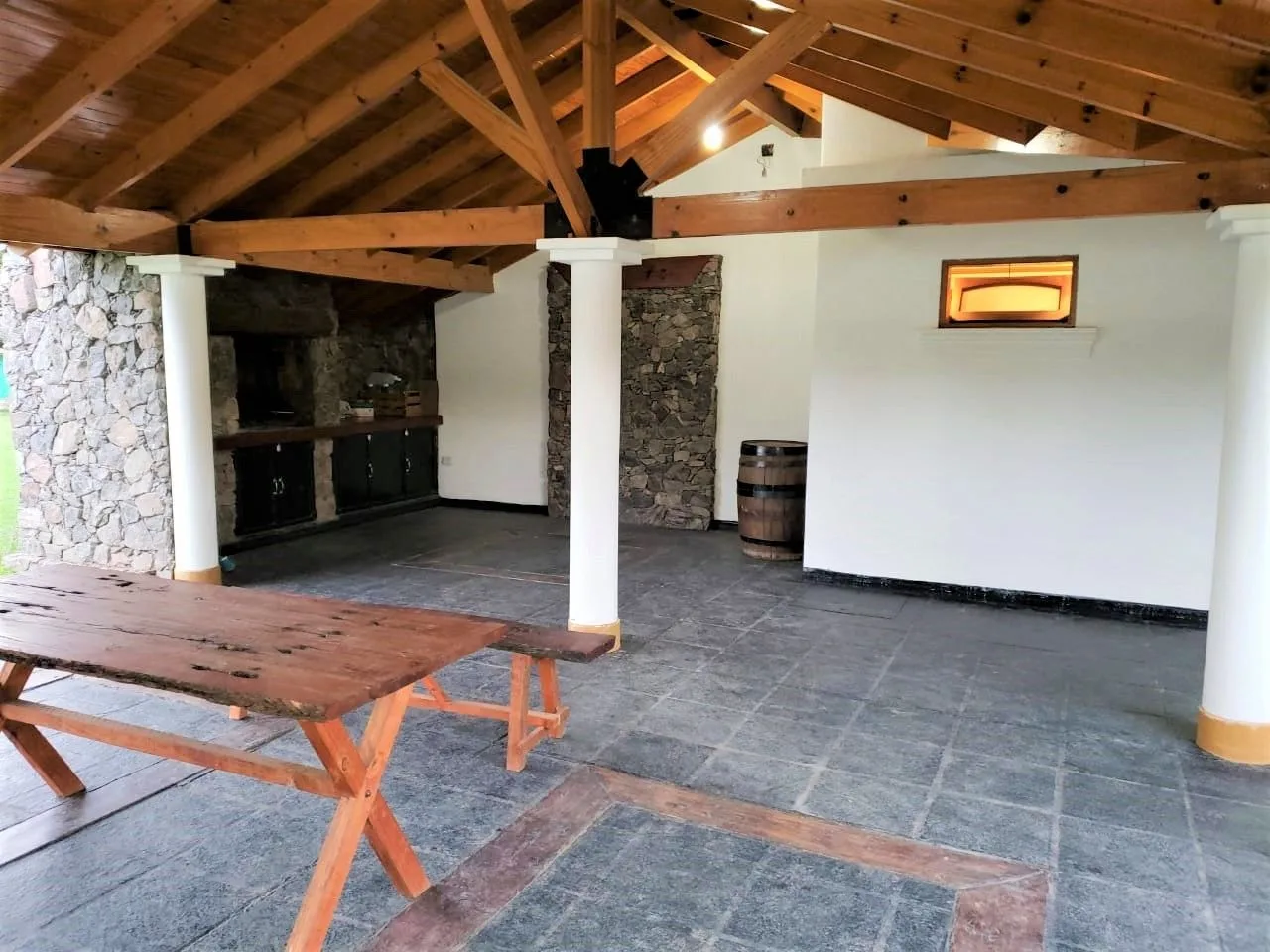 Casa nivel premiun de 6 dorm y pileta, foto 9